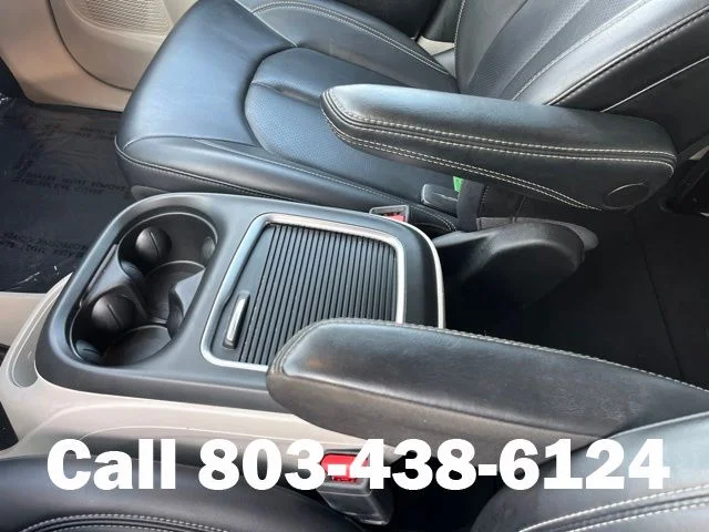 Used 2023 Gray Chrysler Touring L image 23