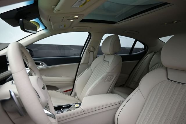Used 2026 White Genesis 2.5T Prestige image 24