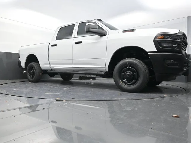 New 2026 Bright White Clear-Coat Exterior Paint RAM Tradesman image 18