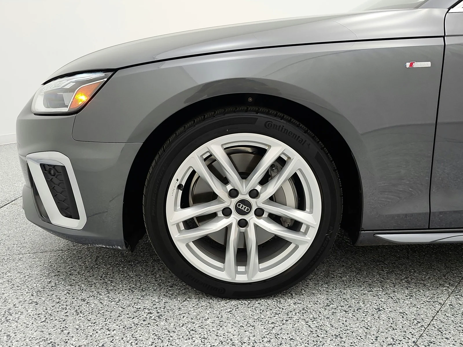 Used 2023 Daytona Gray Pearl Effect Audi S line Premium Plus 45 TFSI quattro image 18