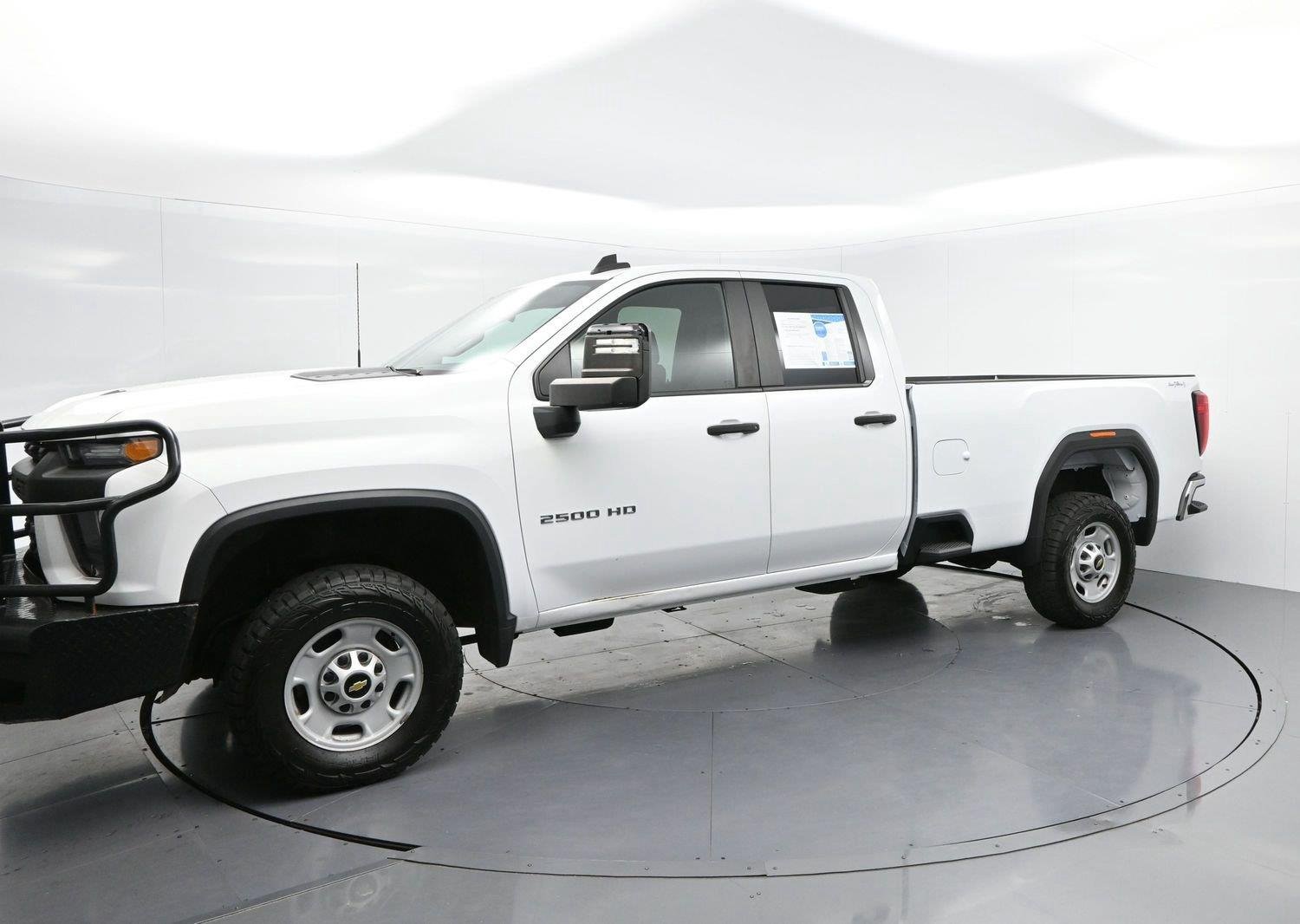 Used 2021 SUMMIT WHITE Chevrolet Work Truck image 3