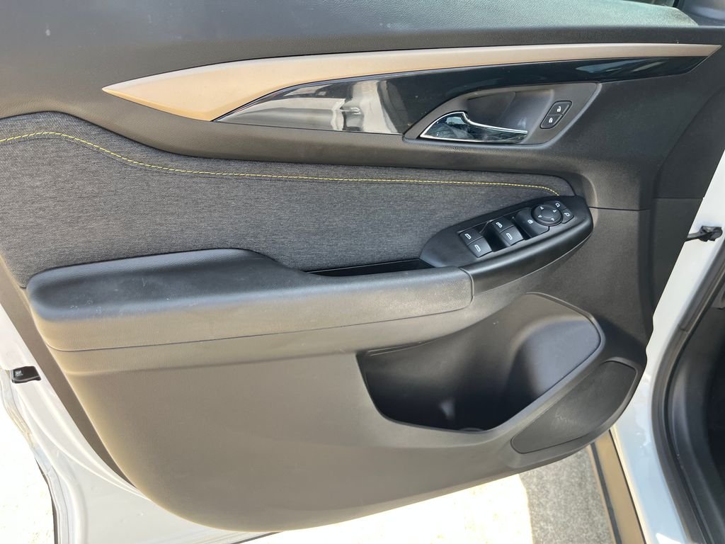 Used 2024 White Chevrolet ACTIV image 11