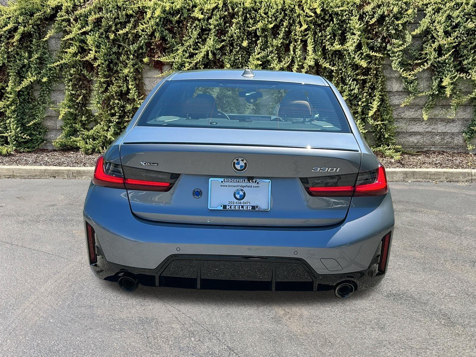 New 2026 Skyscraper Grey Metallic BMW 330i NA xDrive image 5