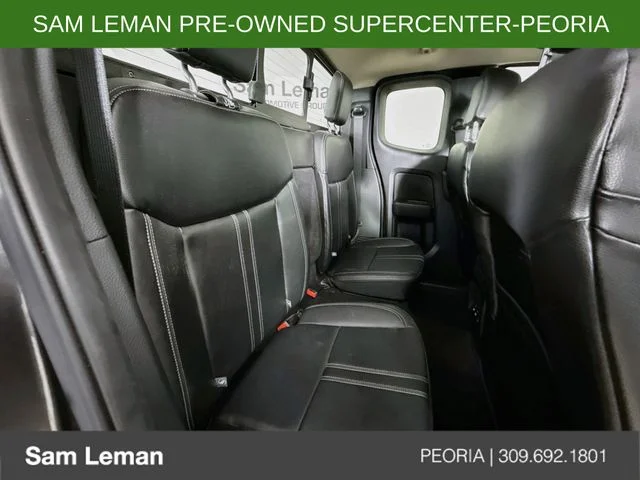 Used 2019 Gray Ford Lariat image 26