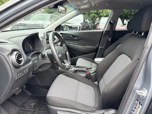 Used 2021 Silver Hyundai SEL image 10