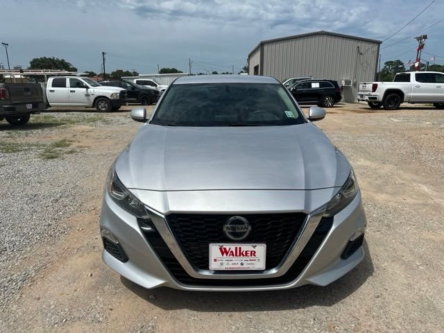 Used 2020 Silver Nissan 2.5 S image 4