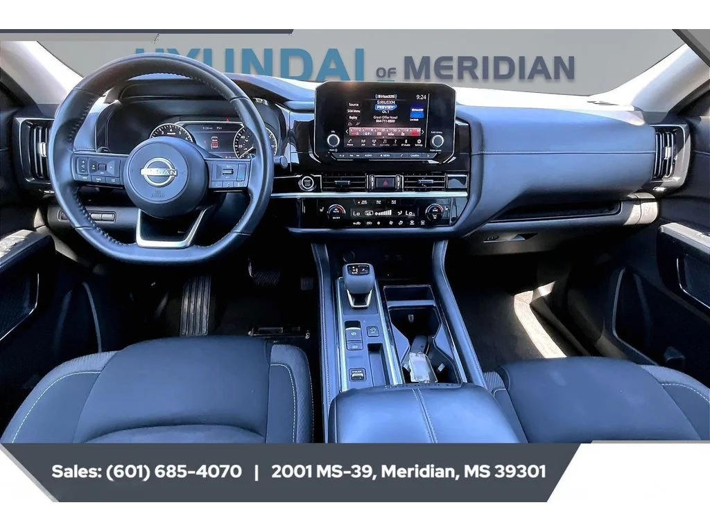 Used 2024 Brilliant Silver Metallic Nissan SV image 13