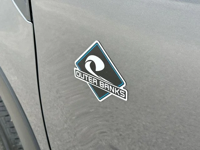 New 2026 Gray Metallic Ford Outer Banks image 19