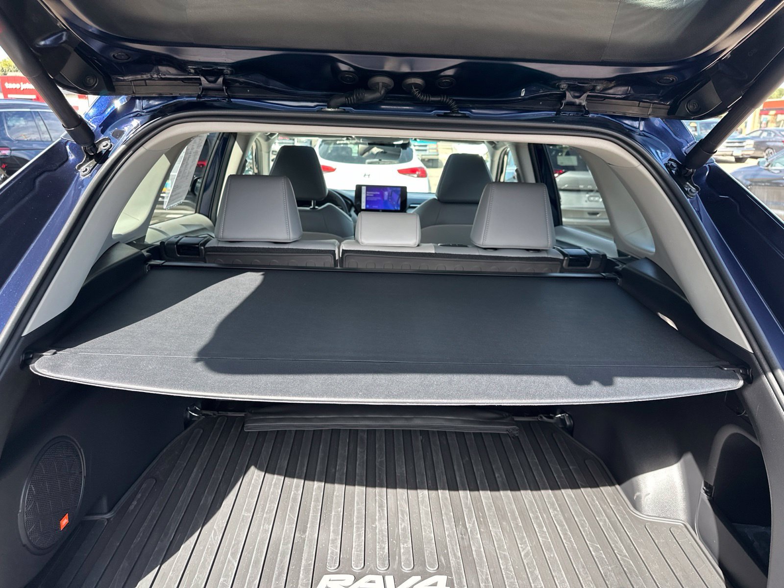 Used 2025 Blue Toyota XLE Premium image 29