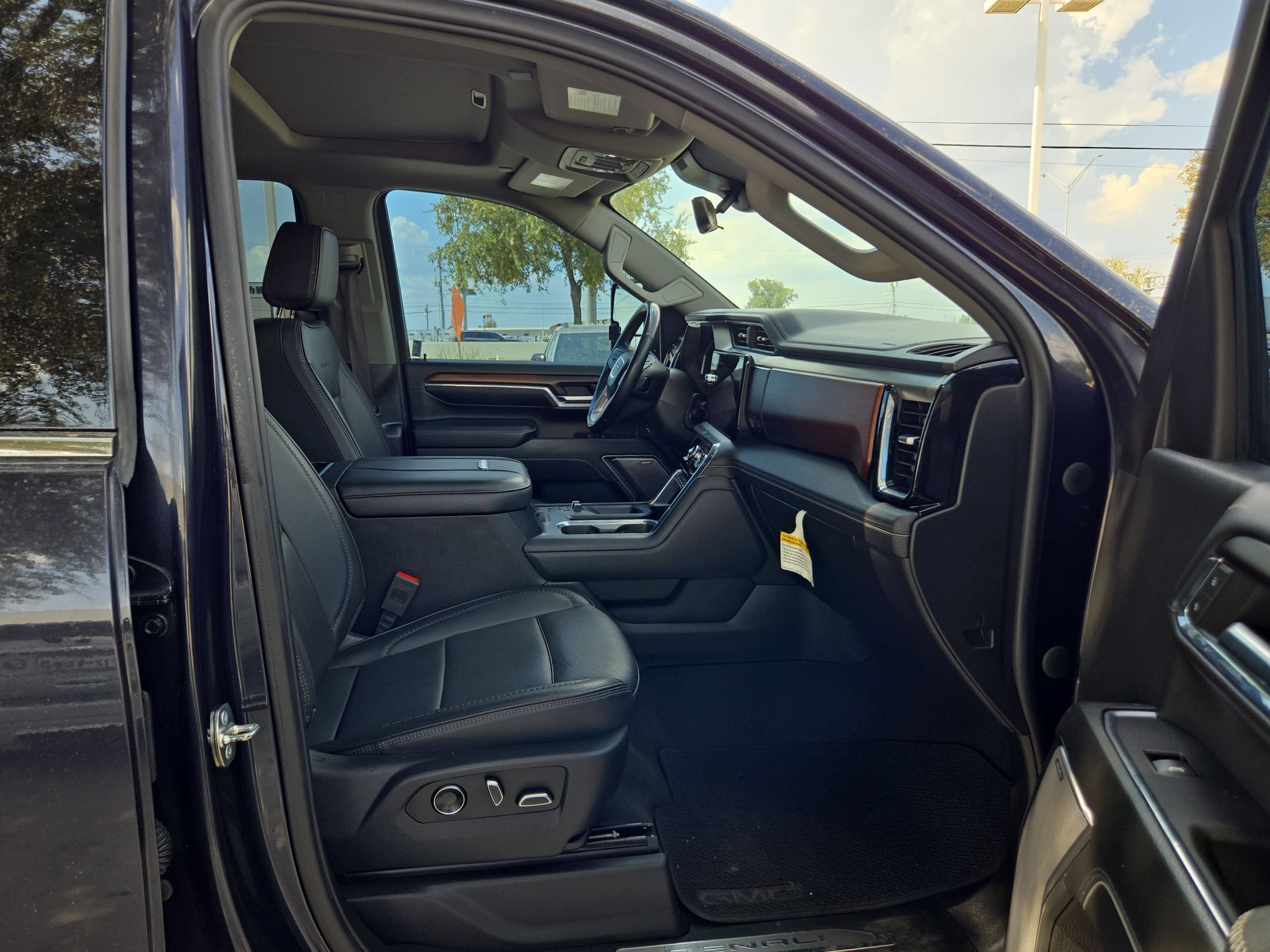 2024 GMC Sierra 2500HD Denali - Photo 25