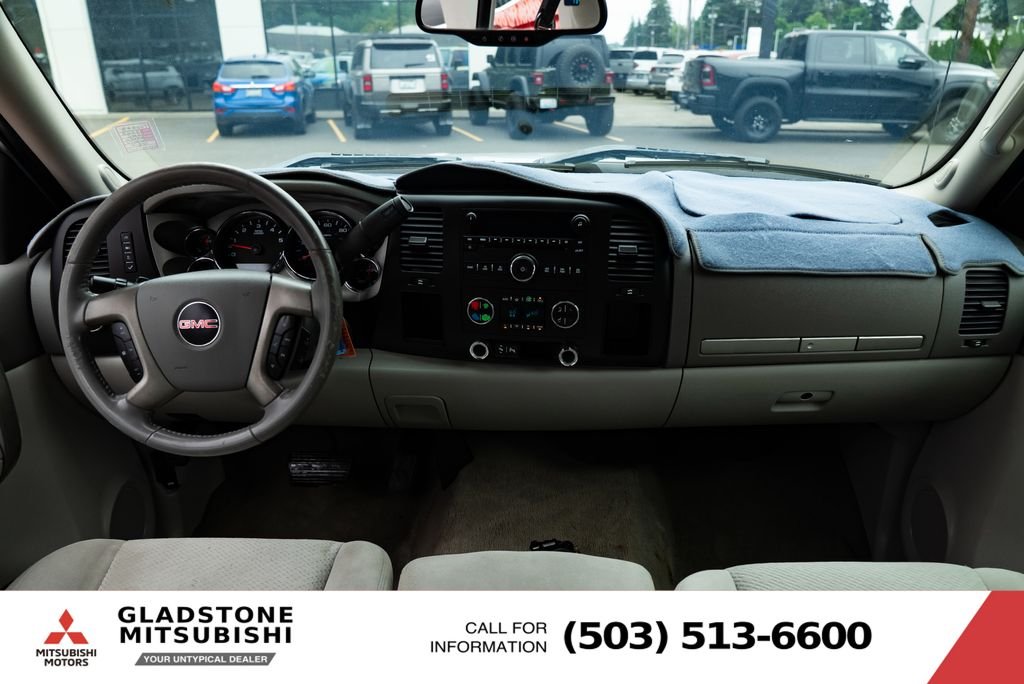 Used 2008 Summit White GMC SLE1 image 9