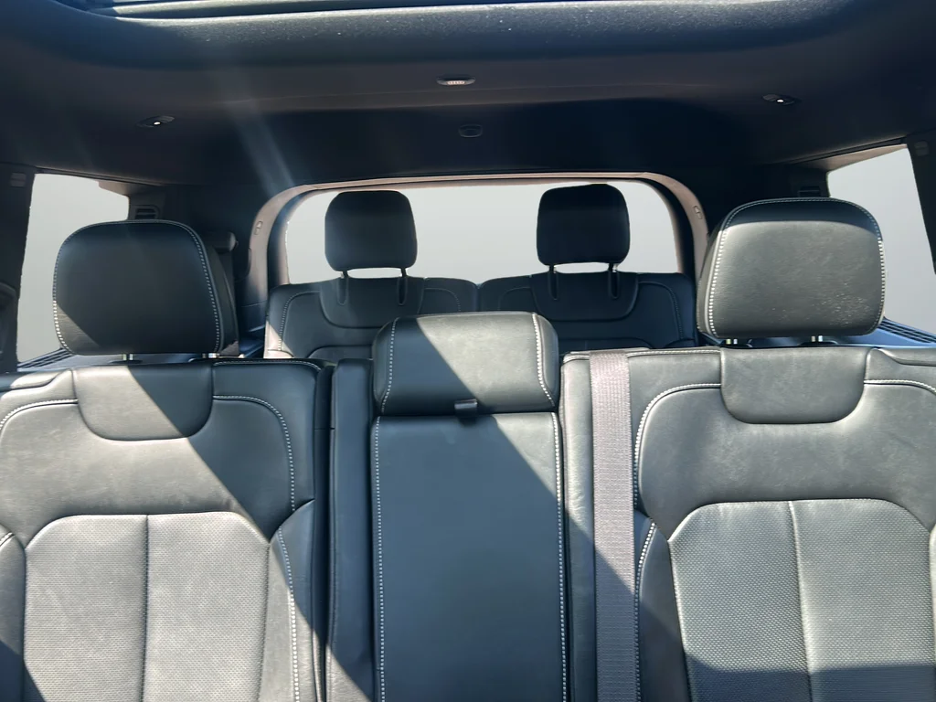 Used 2023 Silver Jeep Overland image 21