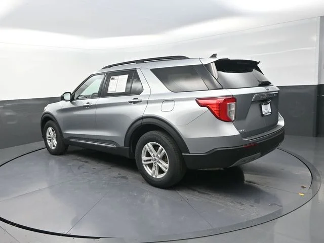 Used 2024 Silver Ford XLT image 7