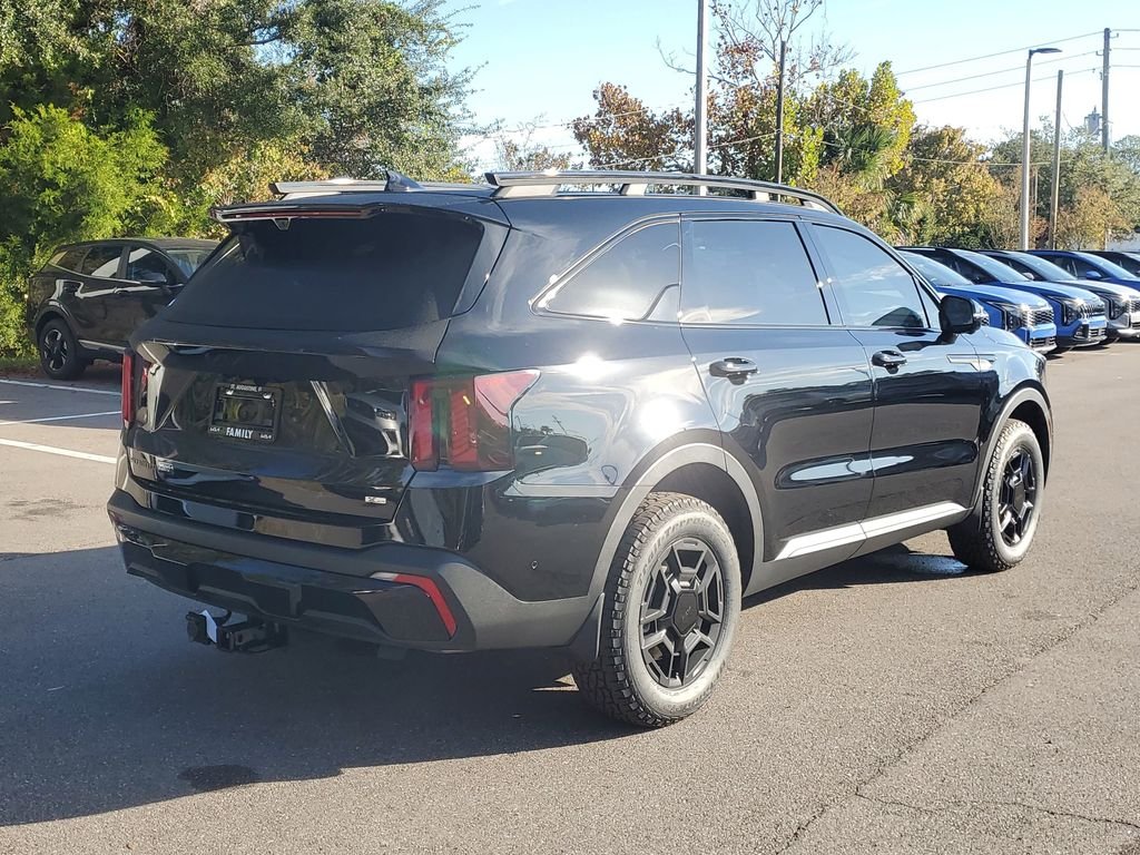 New 2026 Ebony Black Kia X-Pro SX Prestige image 6