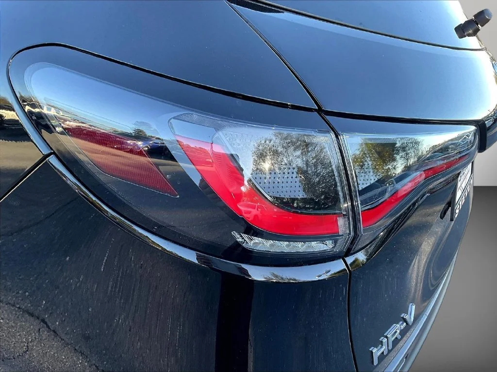 New 2027 Crystal Black Pearl Honda LX AWD image 25