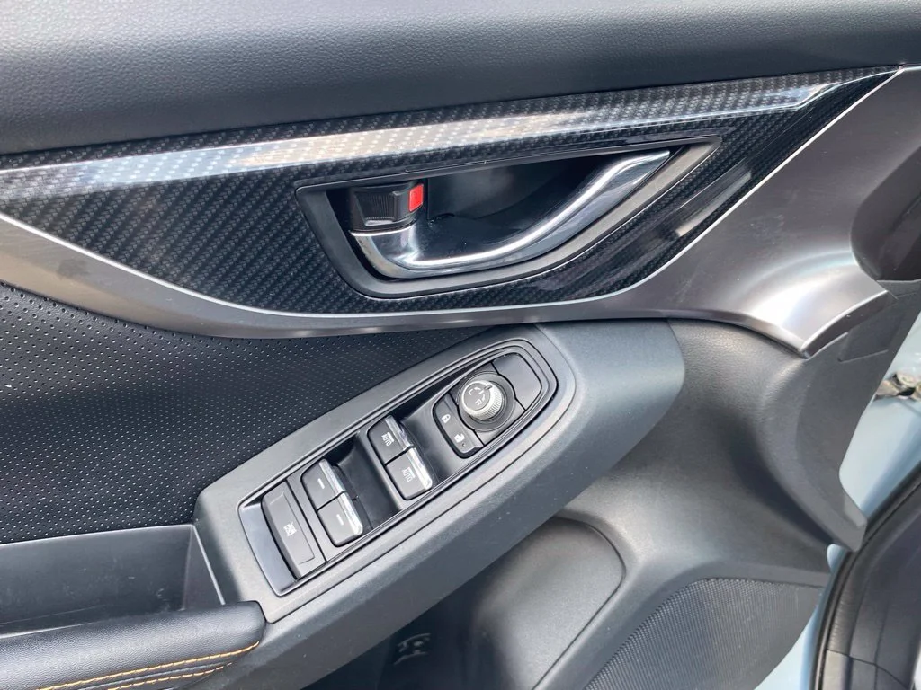 Used 2019 Gray Subaru 2.0i Limited image 22