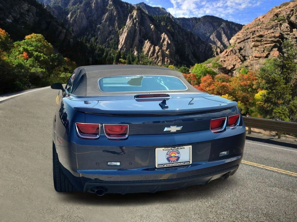 Used 2013 Blue Chevrolet 1LT image 4