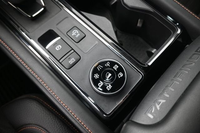 Used 2024 Red Nissan Rock Creek image 9