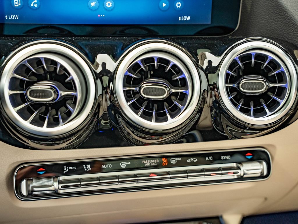 New 2026 Cosmos Black Metallic Mercedes-Benz GLA 250 image 36