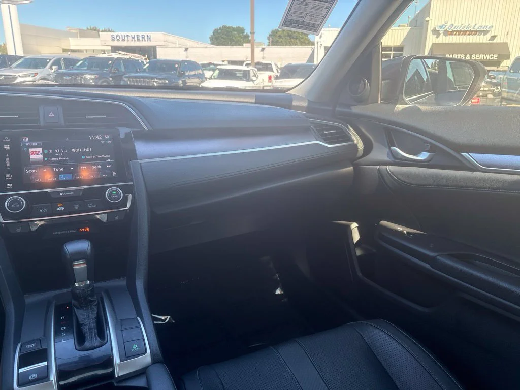 Used 2018 Gray Honda EX-L image 9