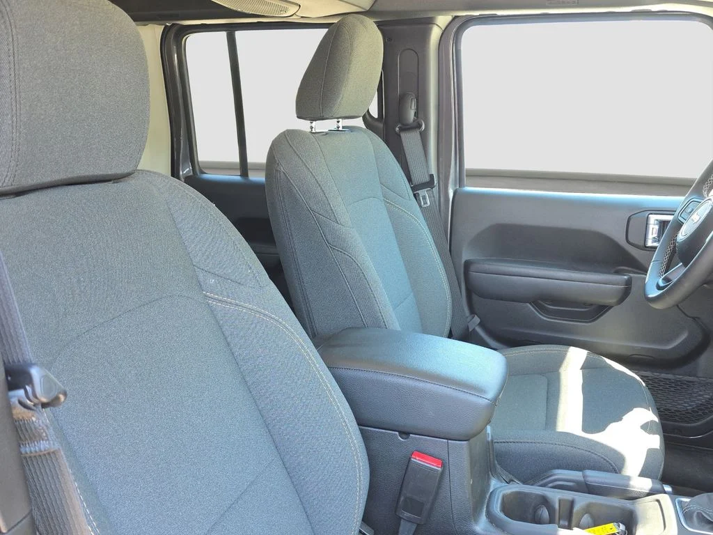 Used 2025 Gray Jeep Sport S image 19