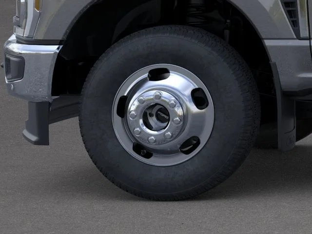 New 2026 Ford F-350SD Lariat