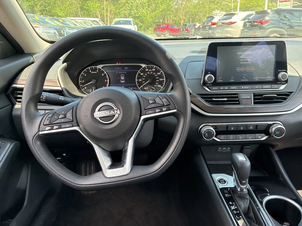 Certified Used 2024 Silver Nissan 2.5 SV image 17