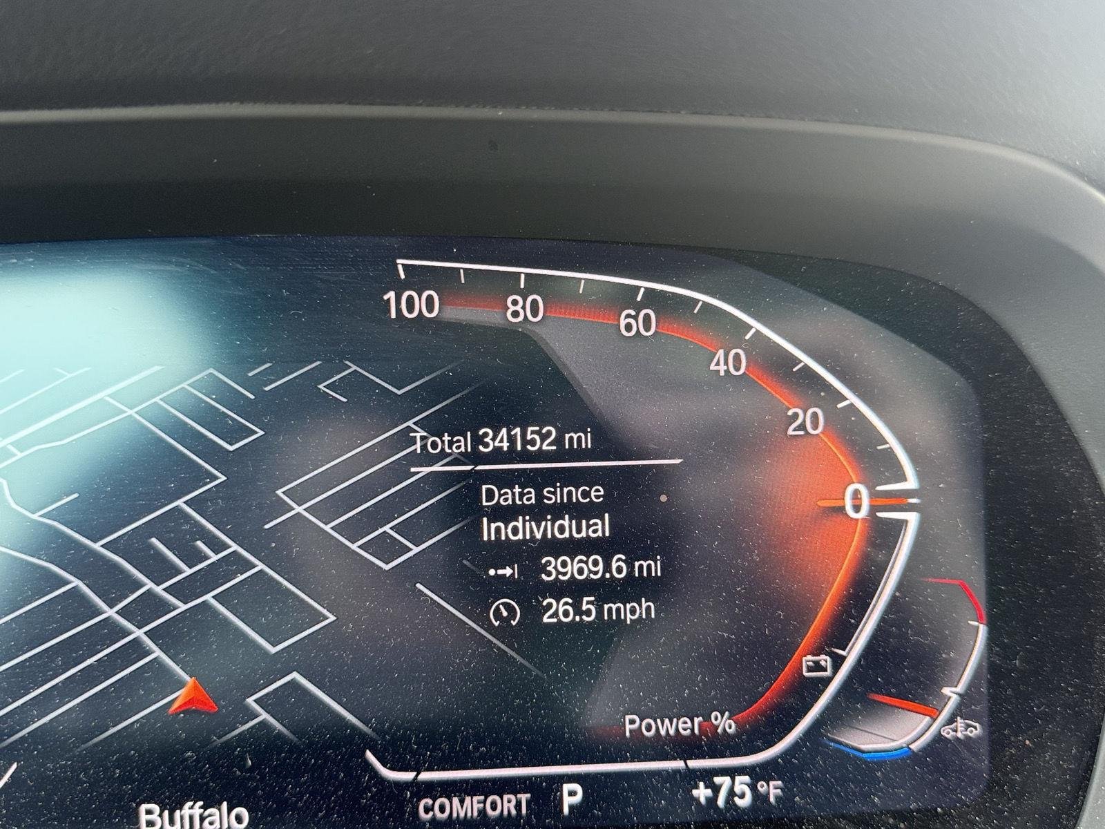 Used 2022 Mineral White Metallic BMW xDrive40i image 14