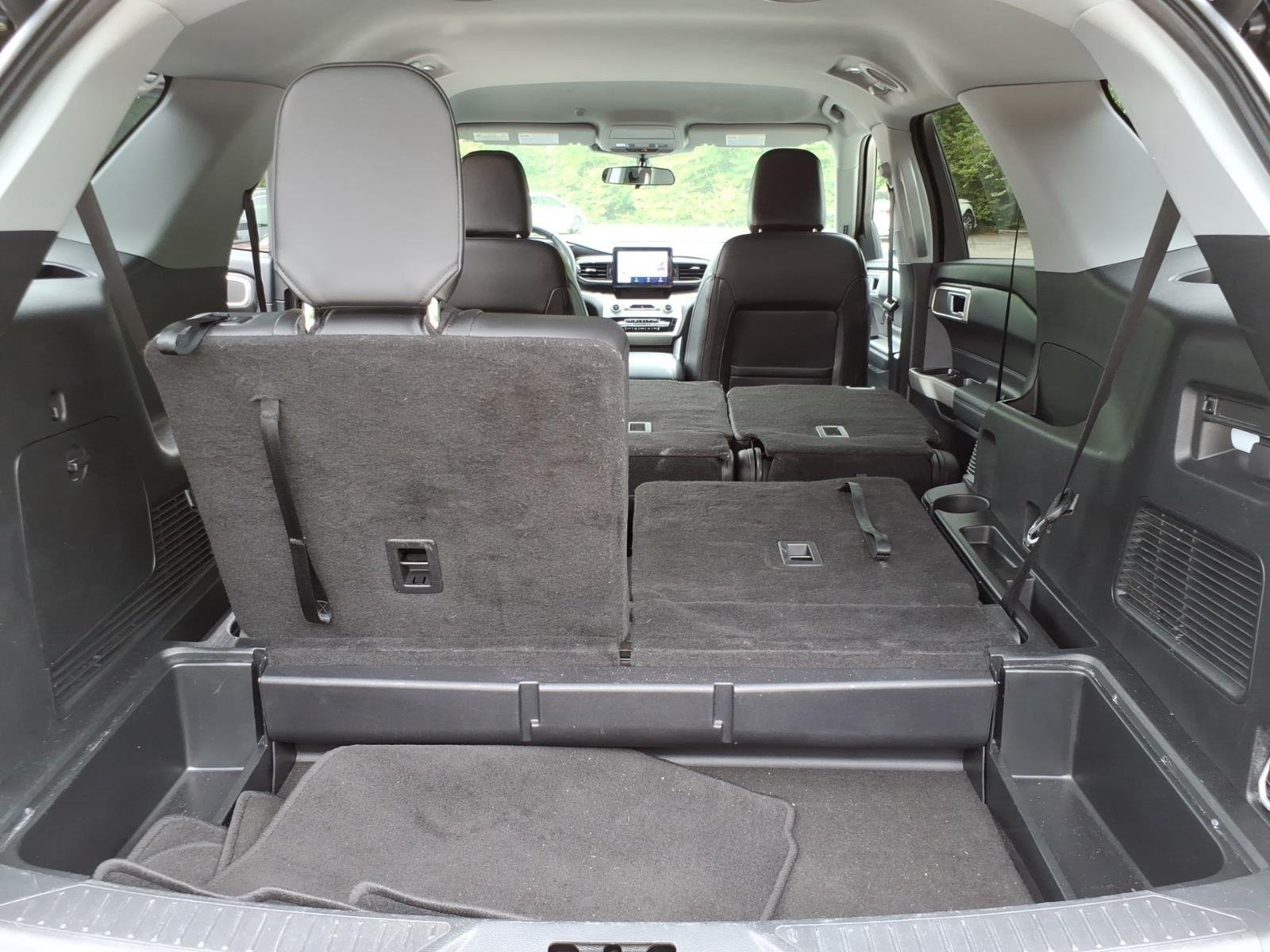Used 2023 Agate Black Metallic Ford XLT image 25