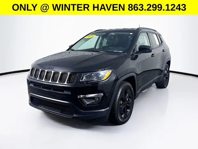 Used 2019 Black Jeep Latitude image 3