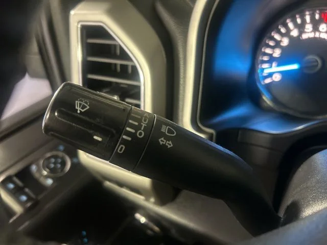 Used 2018 Red Ford Lariat image 20