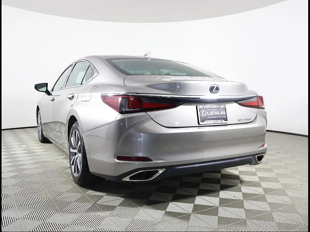 Used 2021 Atomic Silver Lexus Base image 4
