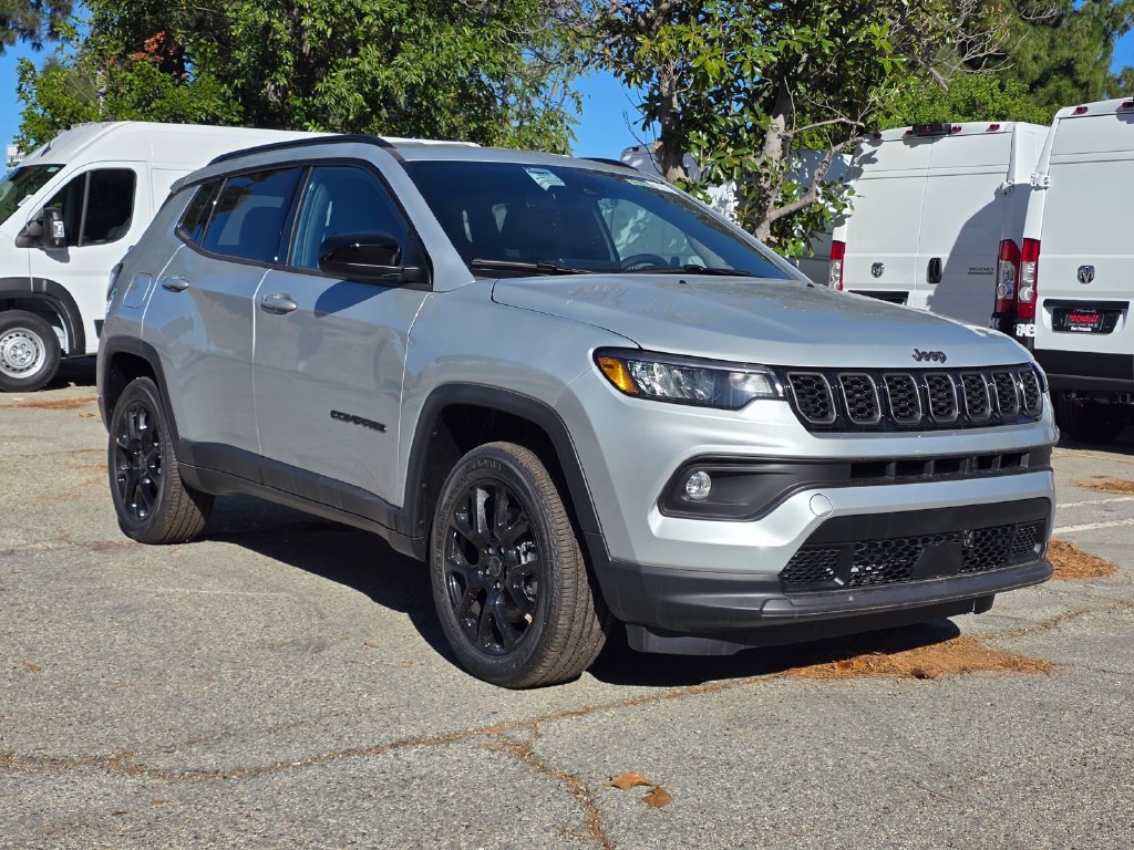 2026 Jeep Compass Latitude Altitude