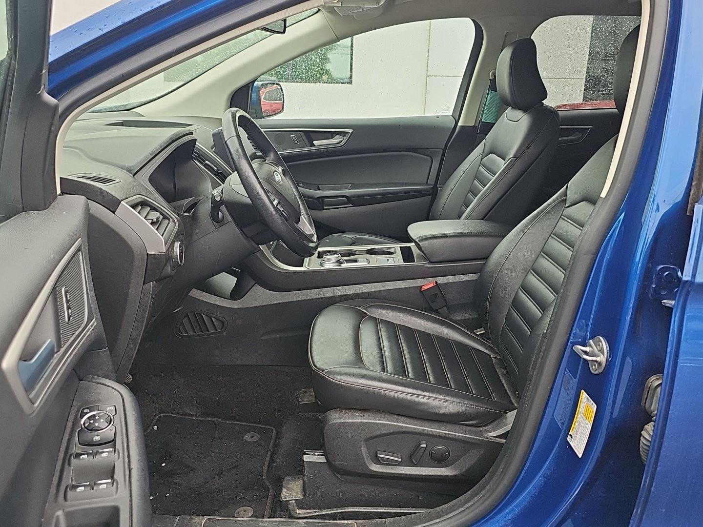 Used 2023 Atlas Blue Metallic Ford SEL image 7