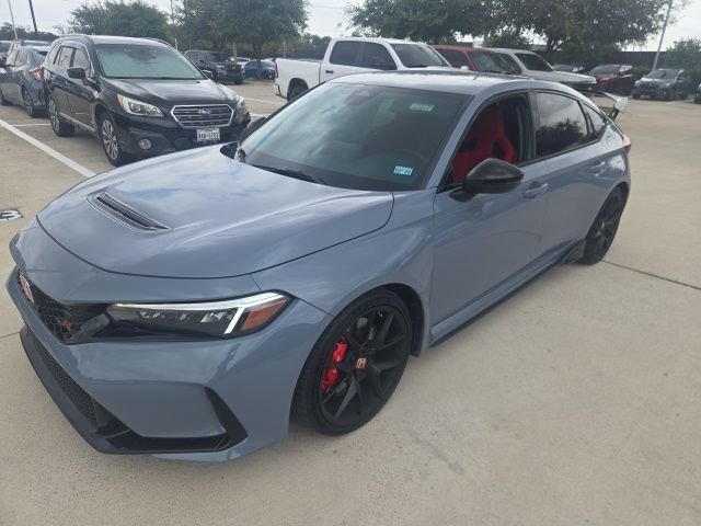 Used 2025  Honda  image 6