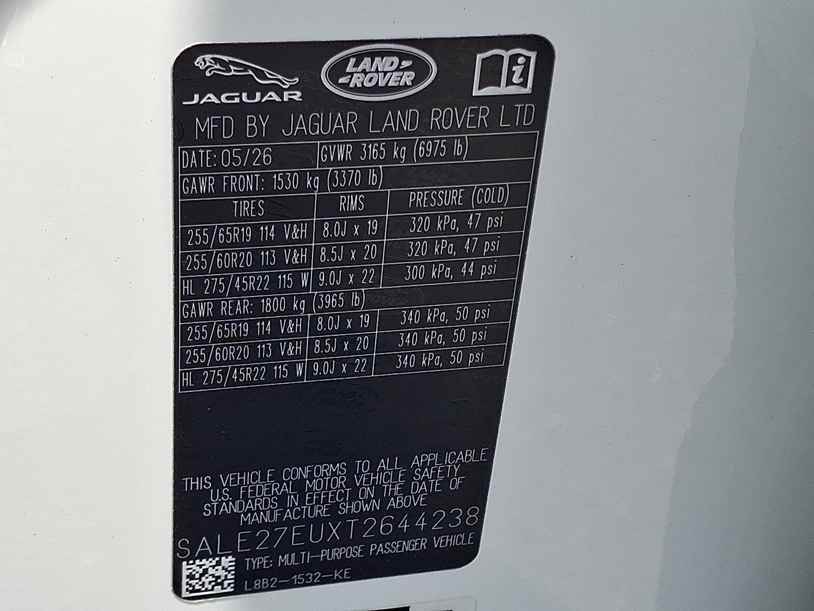New 2026 Fuji White LAND ROVER X-Dynamic SE image 19