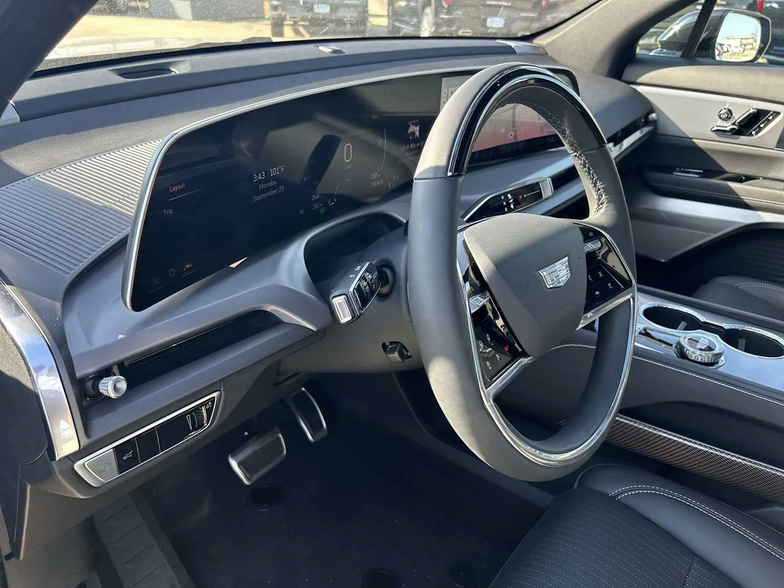 2026 Cadillac VISTIQ Luxury - Photo 11