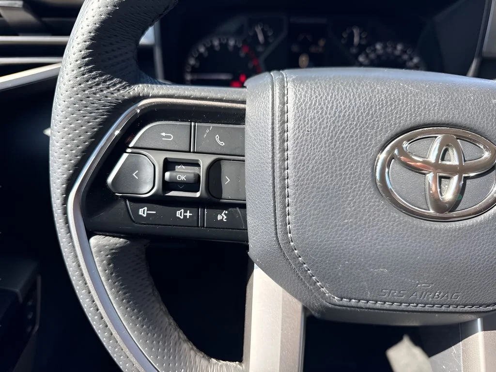 Used 2022 Red Toyota Limited image 16