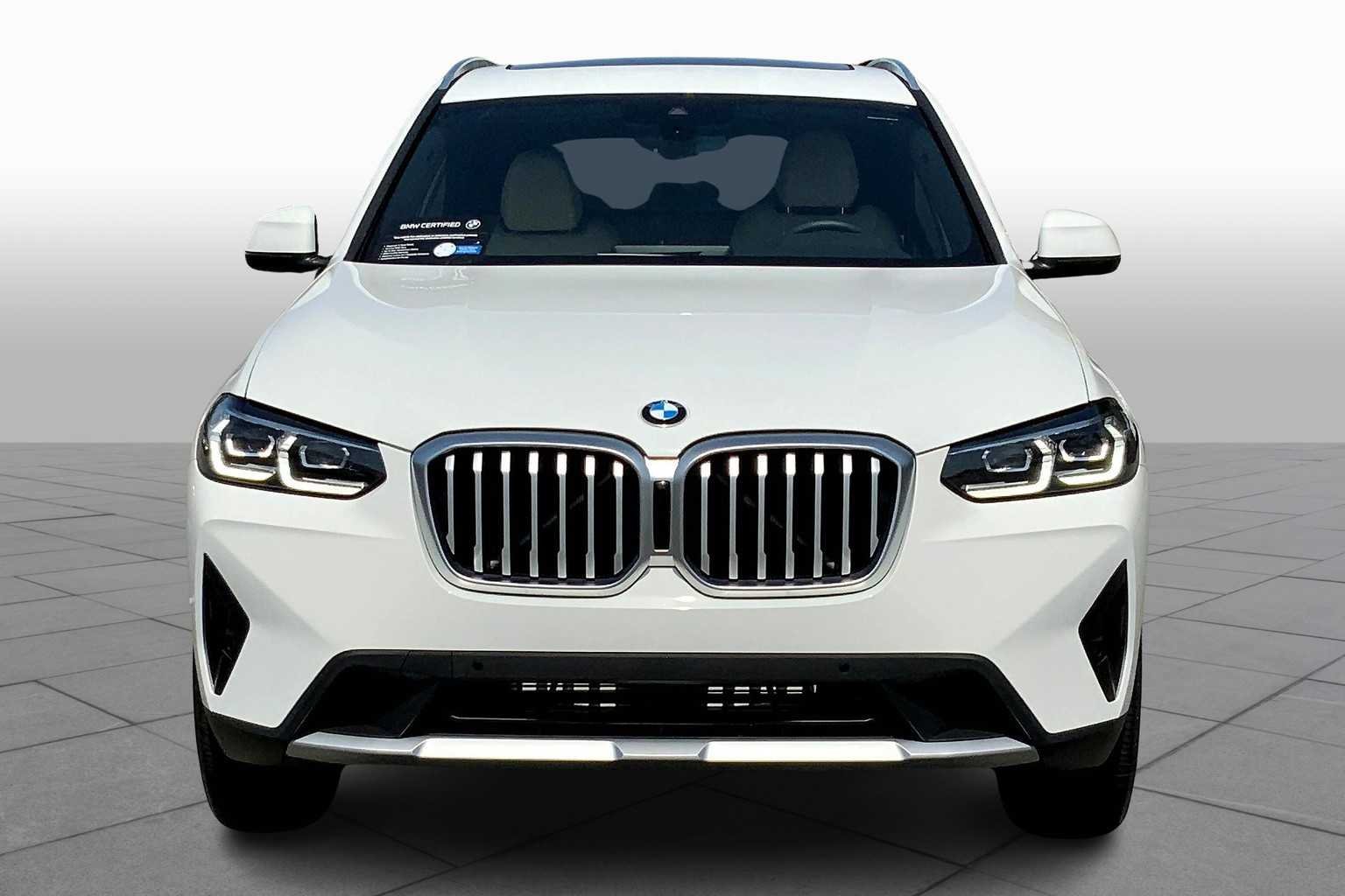 Certified Used 2023 Alpine White BMW xDrive30i image 3