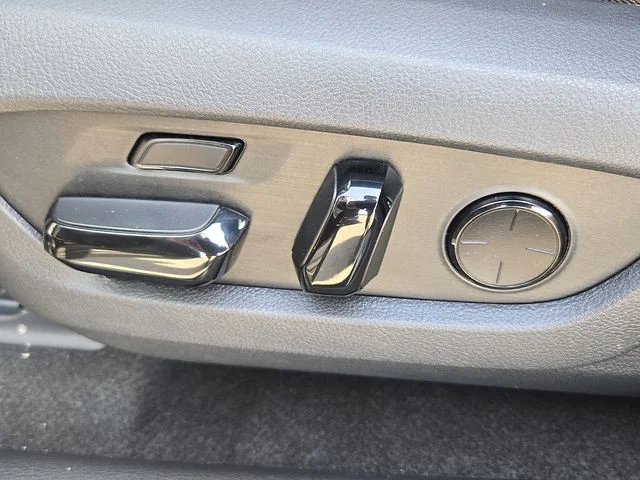 2026 Lexus RX 350 Luxury - Photo 11