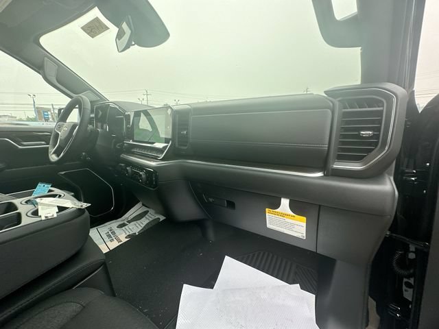 New 2026 Black Chevrolet LT (2FL) image 30