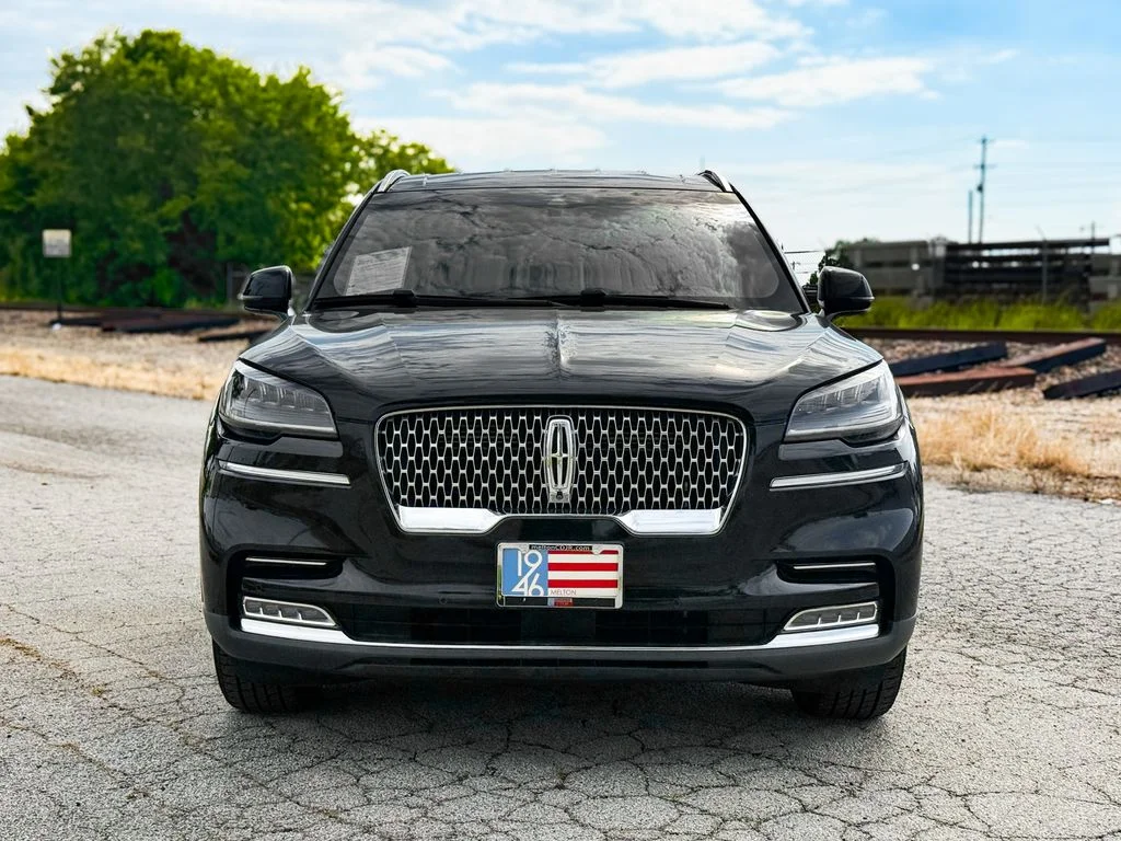 Used 2020 Black Lincoln Reserve image 23
