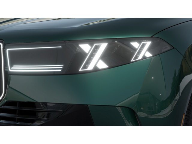 New 2027 Vancouver Green Metallic BMW 40 xDrive image 6