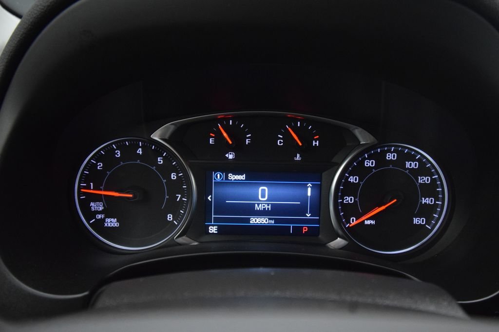 Used 2024 Volcanic Red Tintcoat GMC SLE image 20