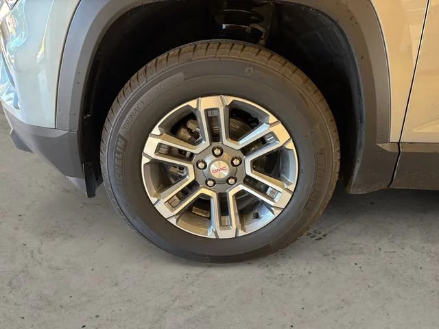 New 2027 Sterling Metallic GMC Elevation image 15