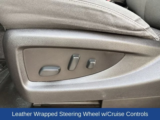 Used 2018 BLACK Chevrolet LT image 22