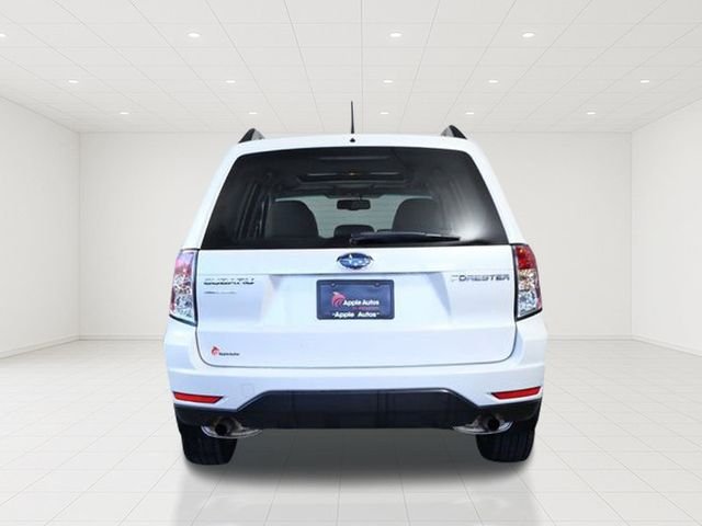 Used 2011 White Subaru 2.5X image 5