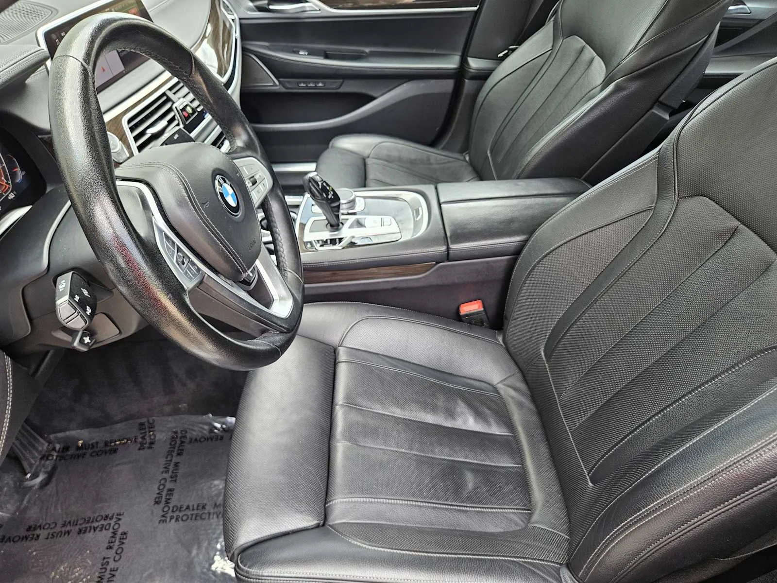 Used 2021 Dark Graphite Metallic BMW 740i xDrive image 8