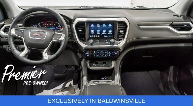 Used 2023 Silver GMC SLT image 14