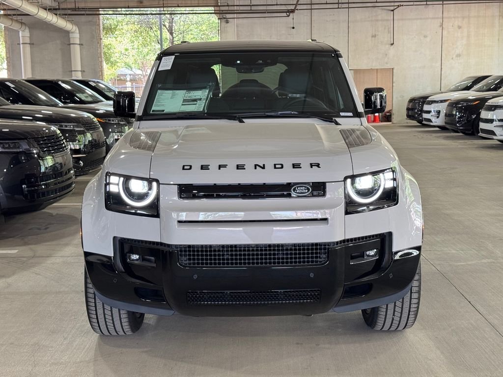 New 2026 Borasco Grey Land Rover X-Dynamic SE image 3